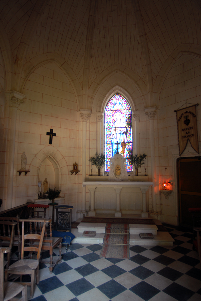 5976 - Brantome – Image 23