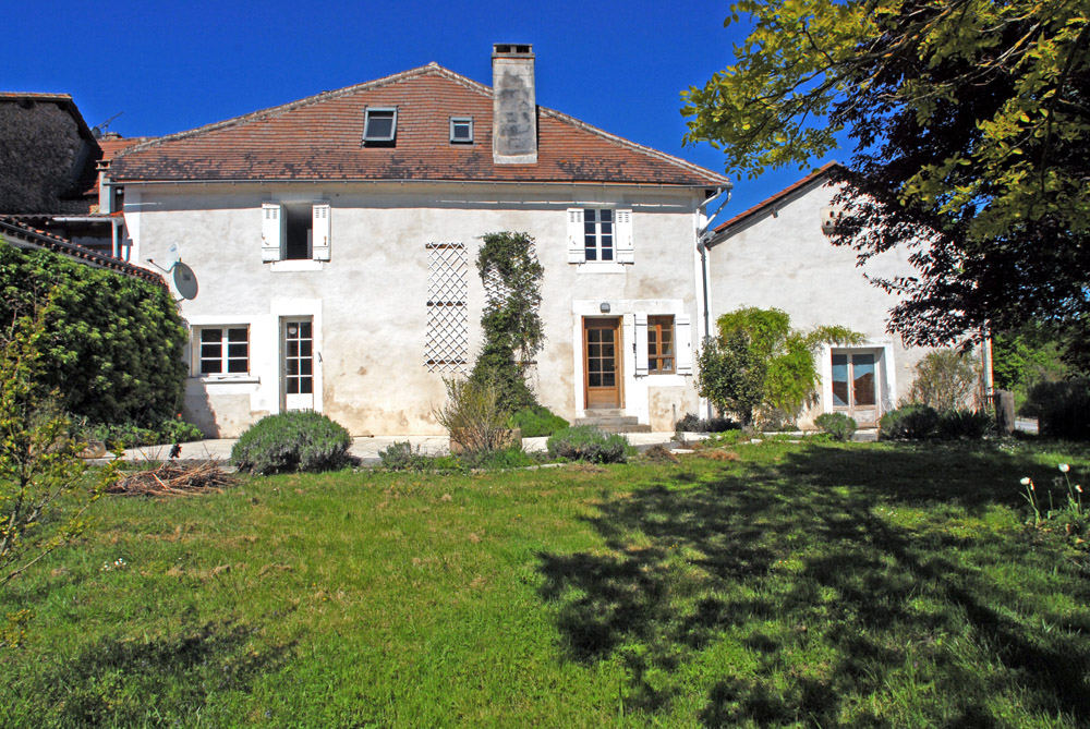 5998 - Tocane-St-Apre