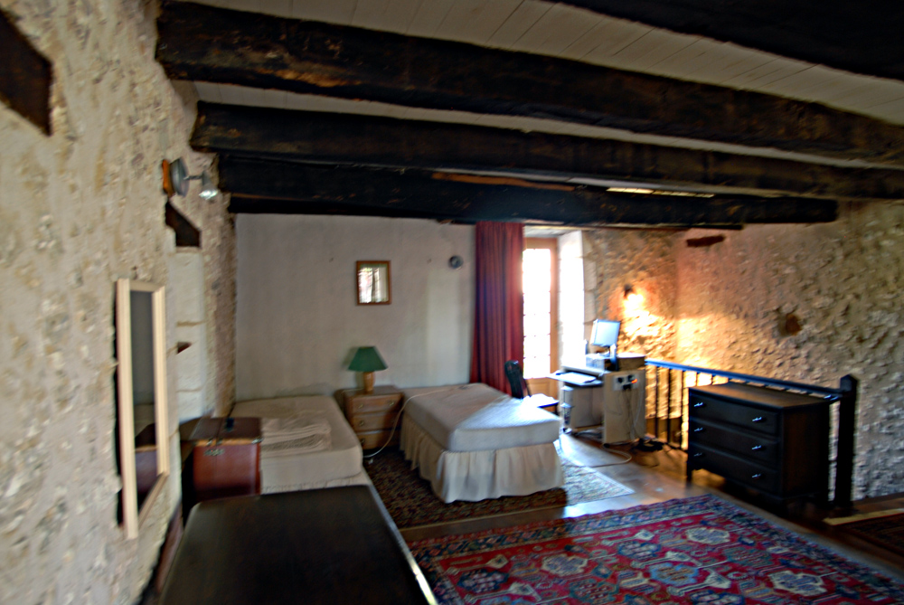 5998 - Tocane-St-Apre – Image 6
