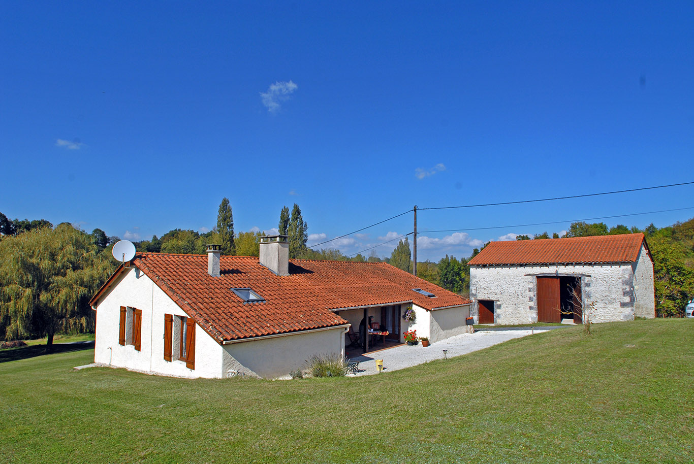 6166 - Tocane Saint Apre