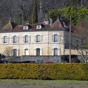 6300 - neuvic