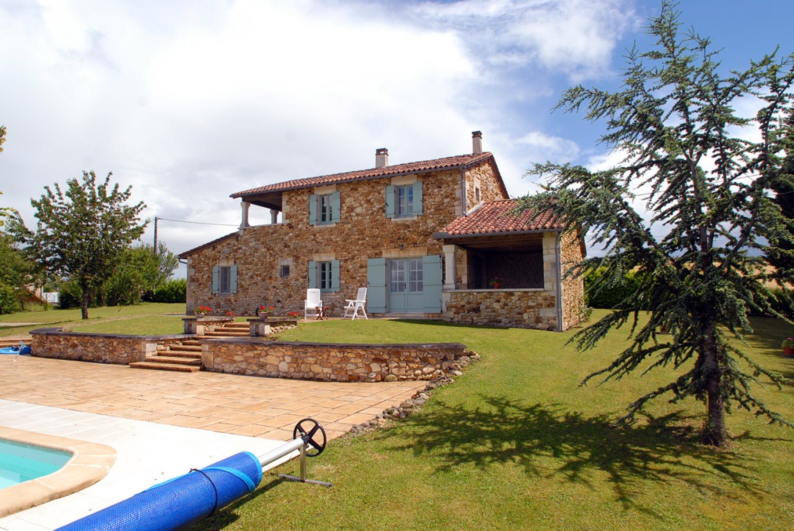 6463 - Bourdeilles