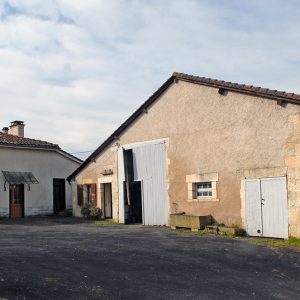 6530 - Champagne et Fontaine