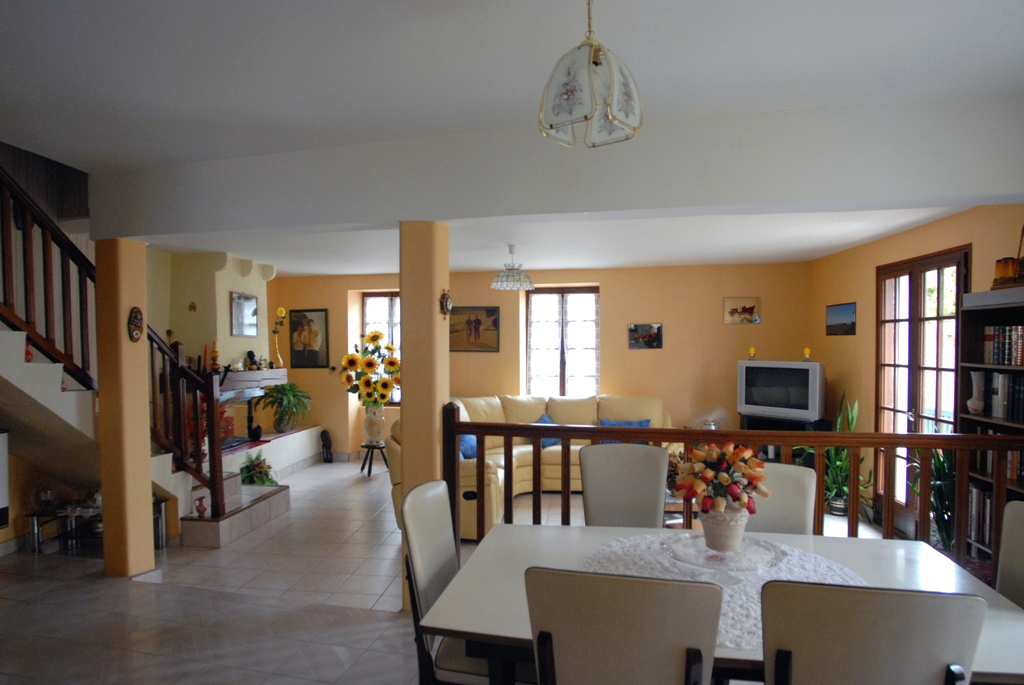 5345 - Montmoreau – Image 2