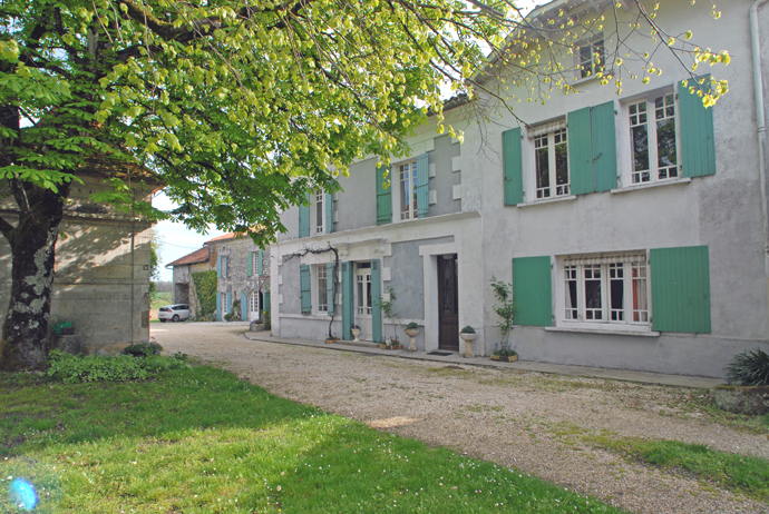 5728 - Verteillac – Image 17