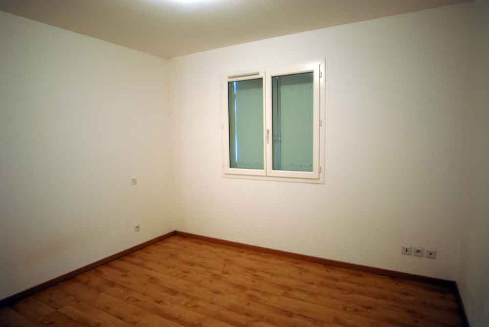 11 - Bussac – Image 8