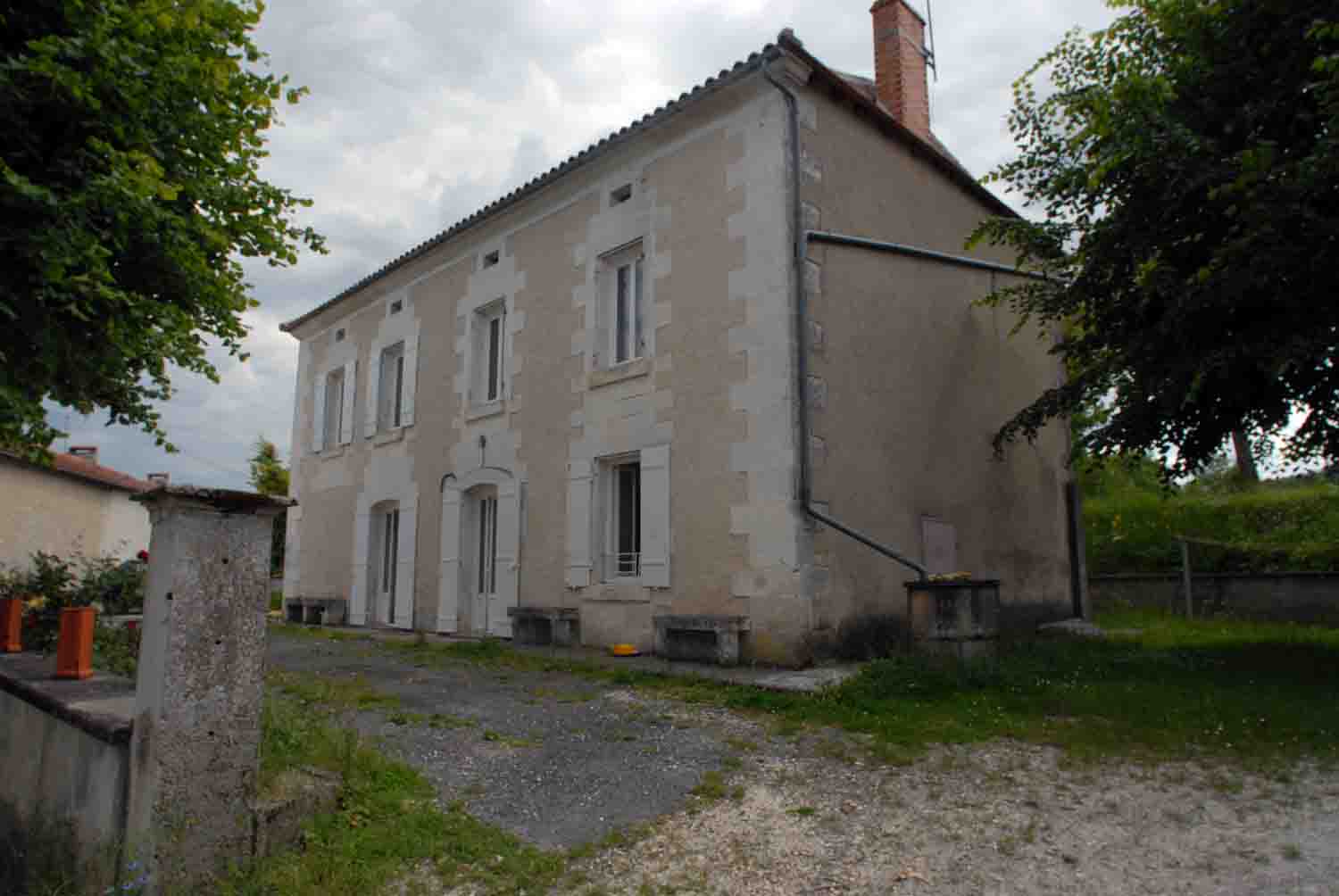 MAISON/TANTA - Tocane St Apre – Image 2