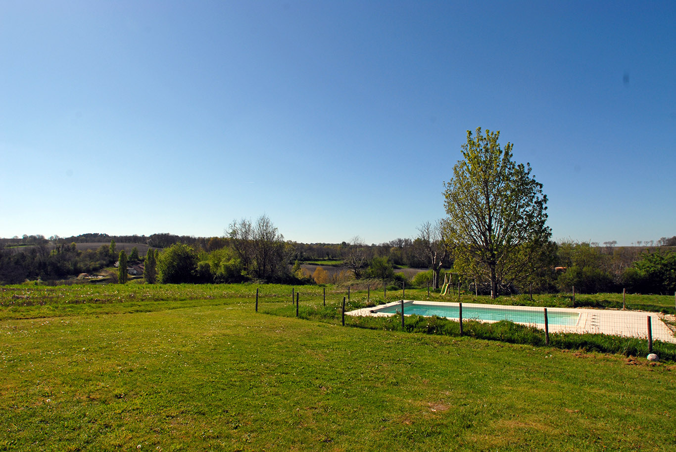 6099L - Douchapt – Image 2
