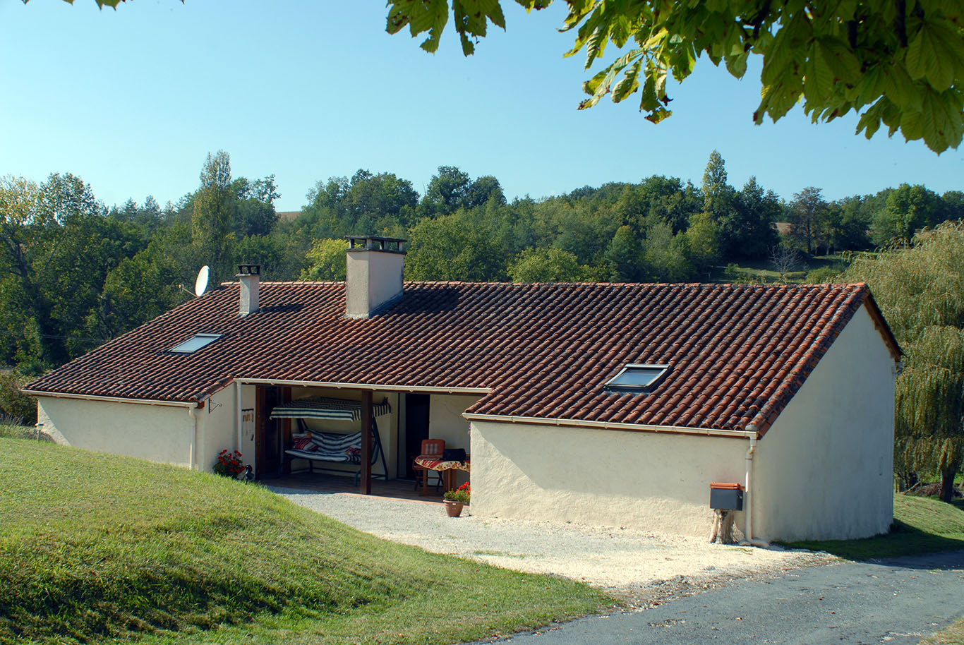 6166 - Tocane Saint Apre – Image 2