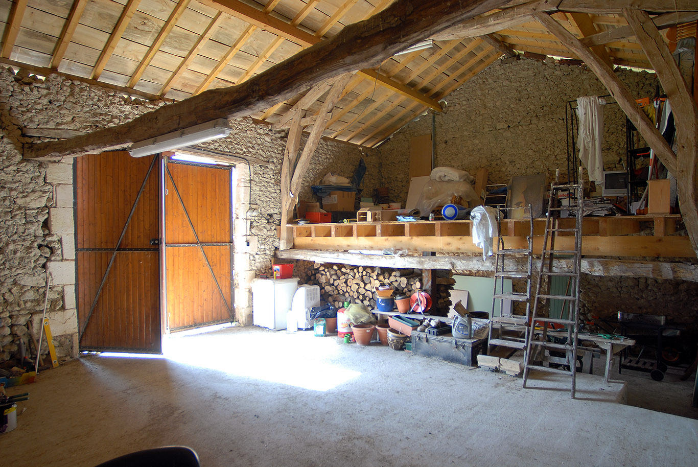 6166 - Tocane Saint Apre – Image 13