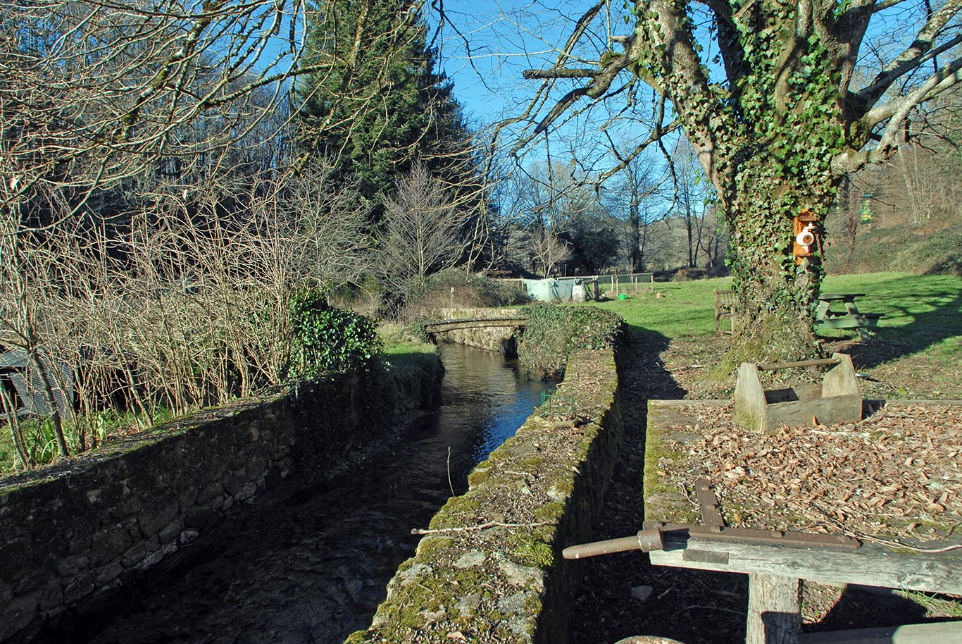 6185 - Chalus – Image 20
