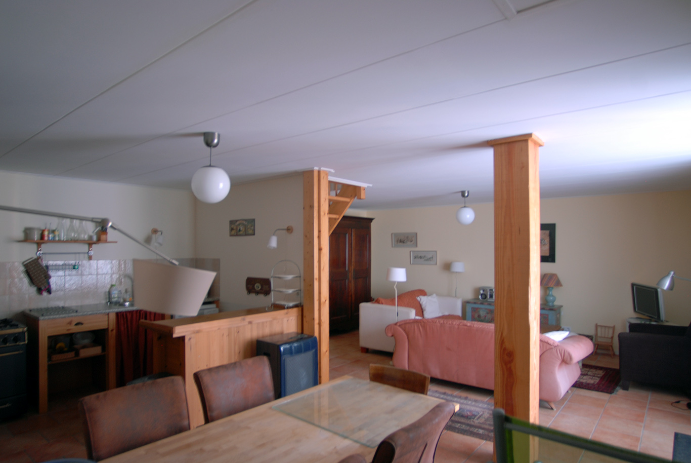 6185 - Chalus – Image 22