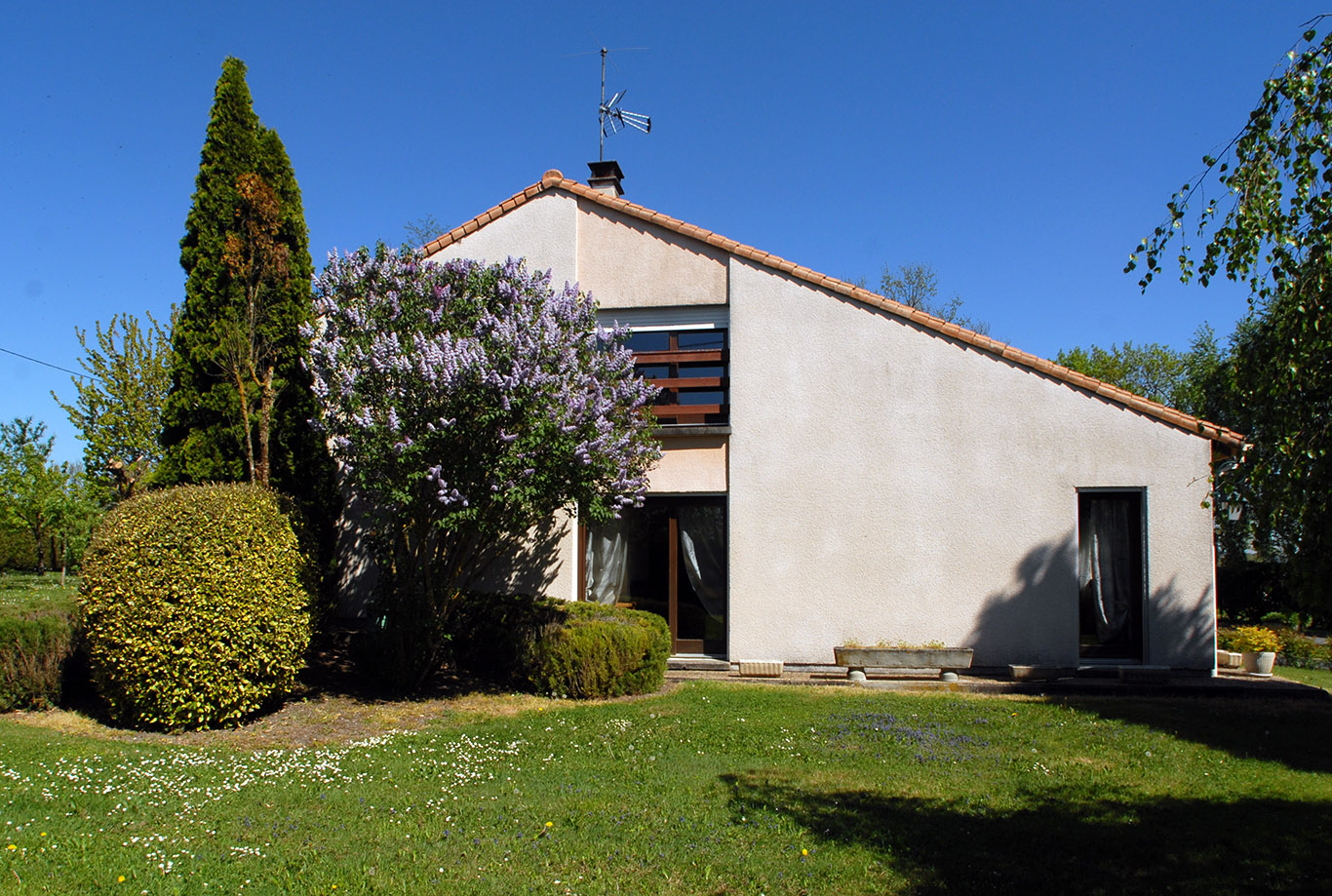 6196 - Riberac – Image 3