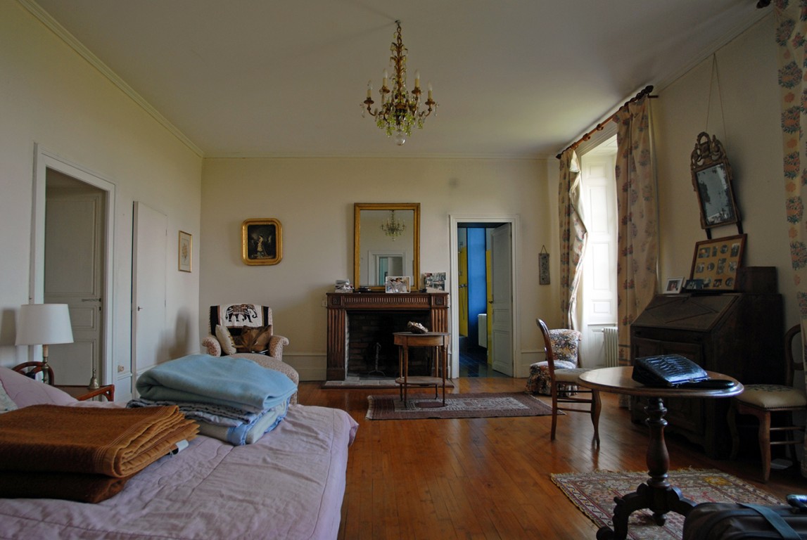 6240 - Lisle – Image 13