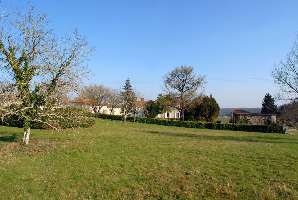 6240 - Lisle – Image 32