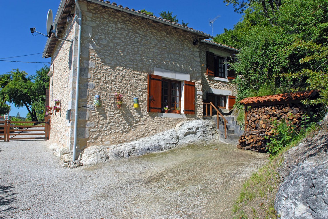 6398 - Grand Brassac – Image 7
