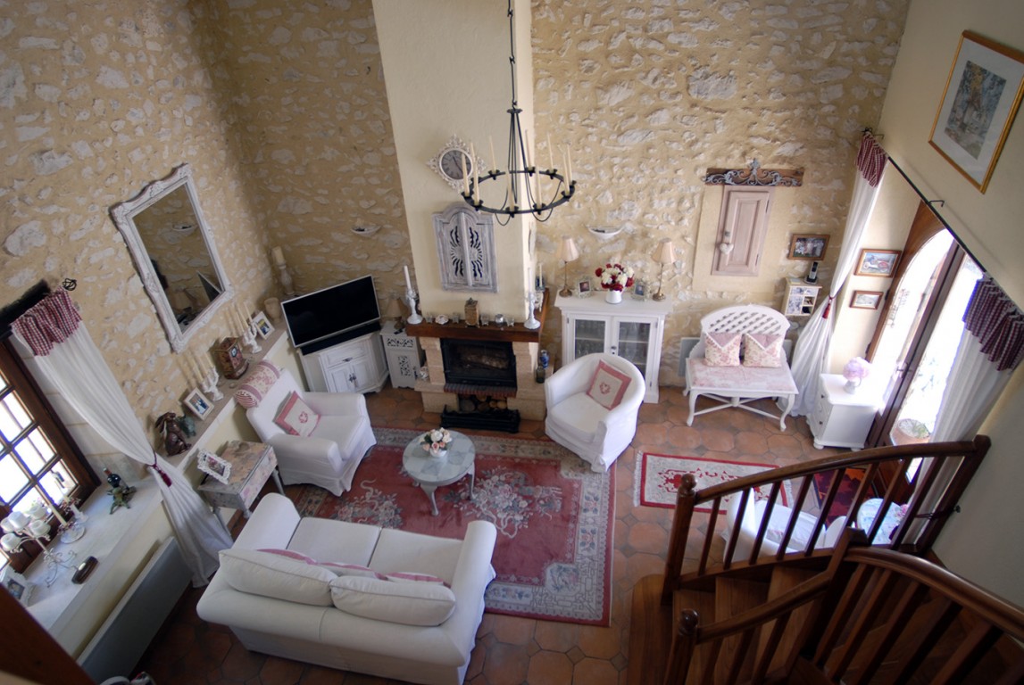 6398 - Grand Brassac – Image 17
