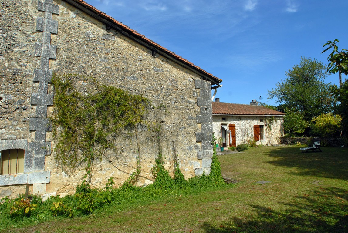6343 - La Chapelle Montabourlet – Image 3