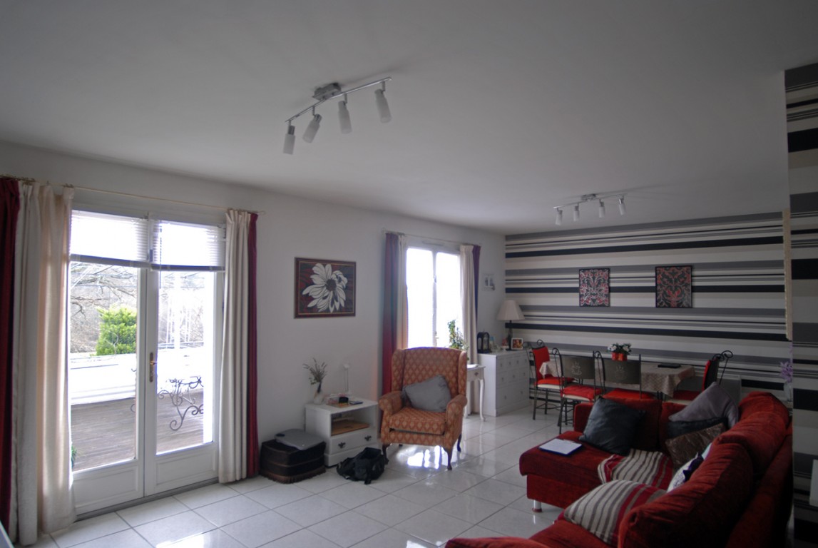 6375 - Vanxains – Image 17