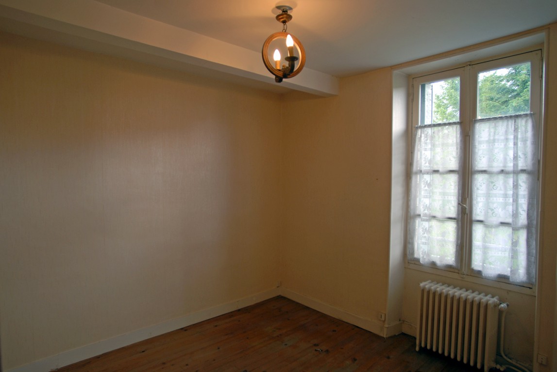 6403 - Tocane Saint Apre – Image 6