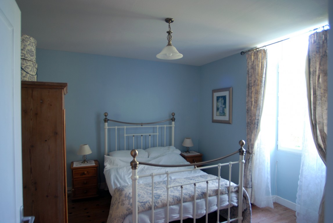 6453 - Saint Vincent de Jalmoutiers – Image 3