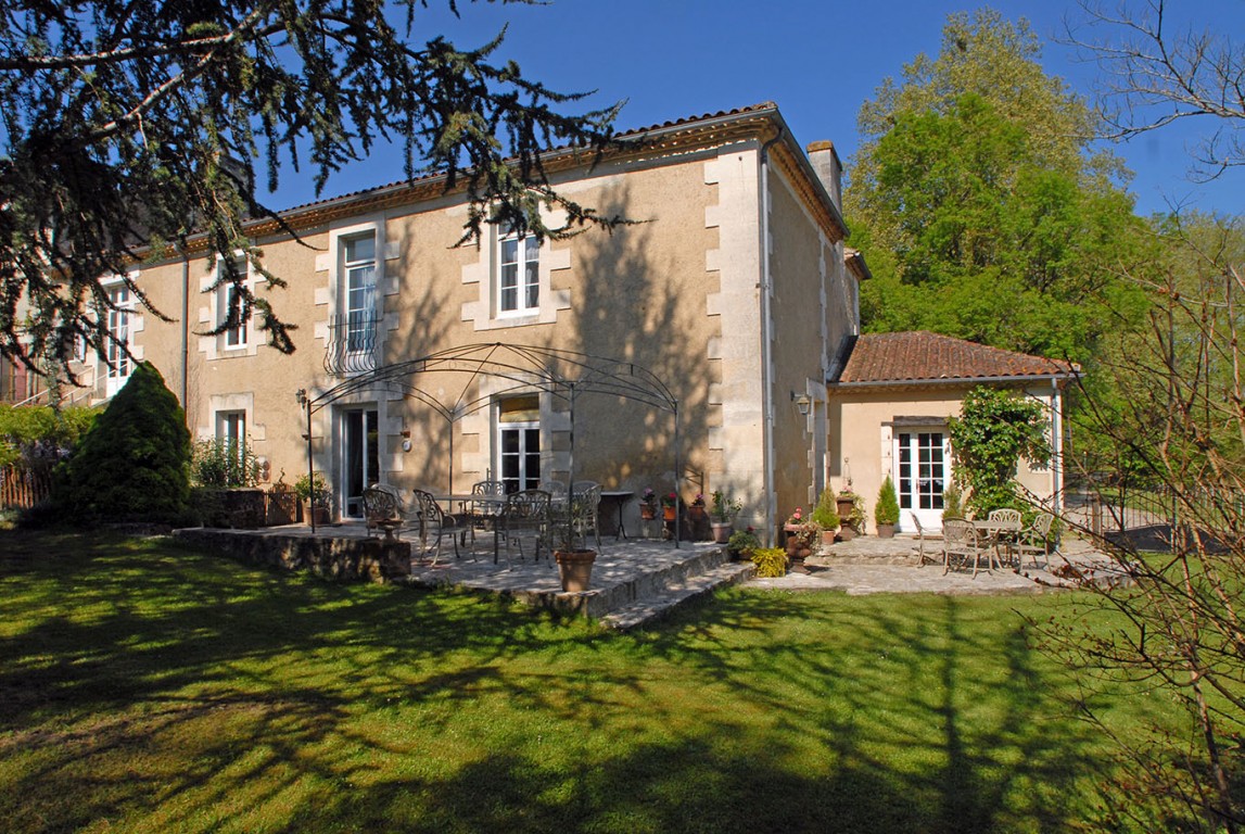 6453 - Saint Vincent de Jalmoutiers – Image 22