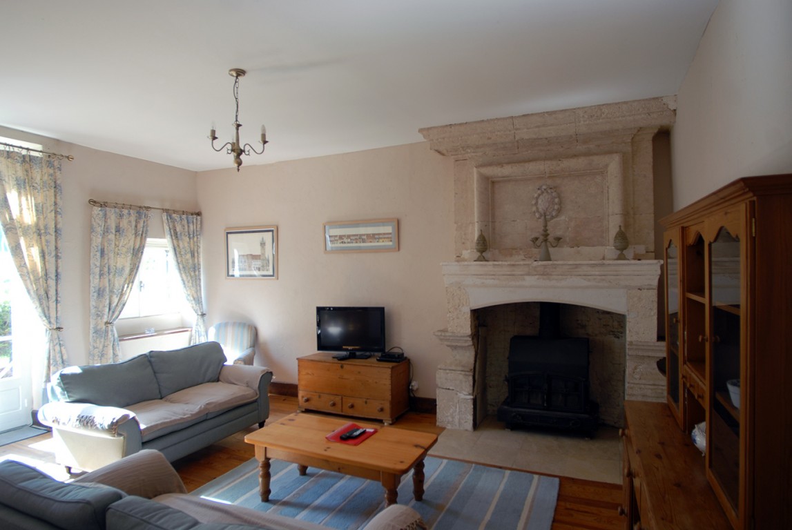 6453 - Saint Vincent de Jalmoutiers – Image 39
