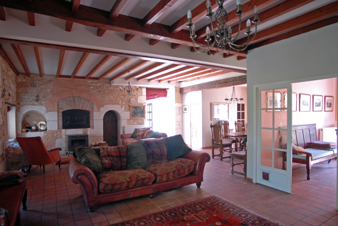 6453 - Saint Vincent de Jalmoutiers – Image 40