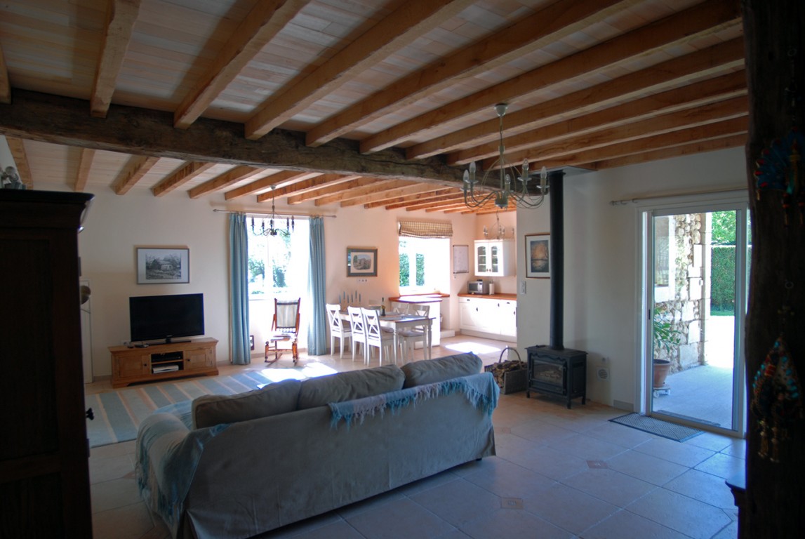 6453 - Saint Vincent de Jalmoutiers – Image 54