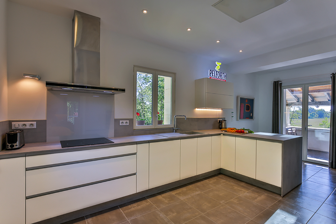 6460 - Bonnes – Image 15