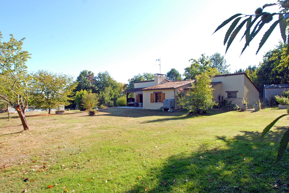 6475 - RIBERAC – Image 10