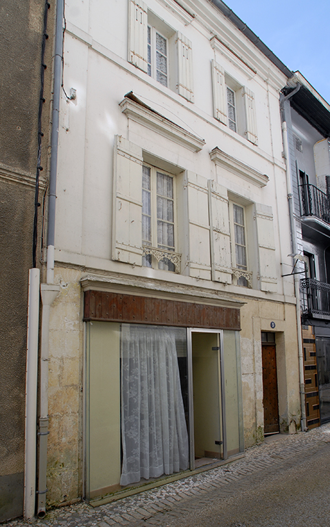 6534 - RIBERAC